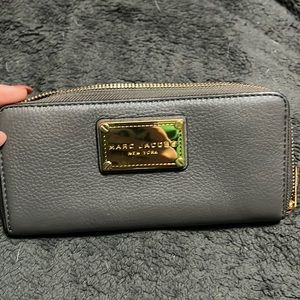 Marc Jacobs wallet brand new never used